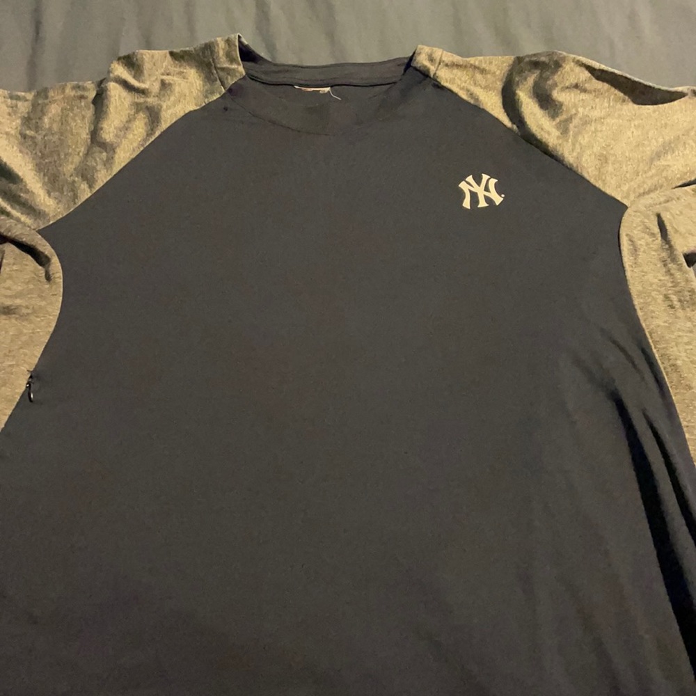 Majestic 3/4 Sleeve Derek Jeter baseball shirt XXL